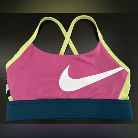 Nike Sports Bra - Picture 1 of 5